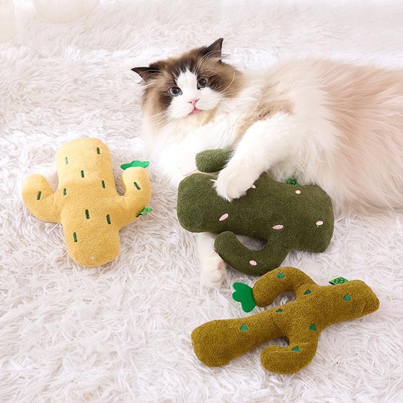 Cartoon Cactus Shaped Cat Plush Toy with Catnip Soft Comfortable Squeaky Indoor Interactive Chew Toy for Kitten Gatto Accessori