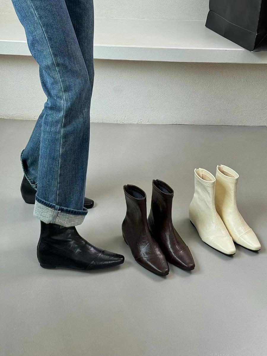 

Cowhide! White short boots women s autumn and winter French versatile square head and ankle boots rear zipper inner height increase commuting thin boo 40 чорний