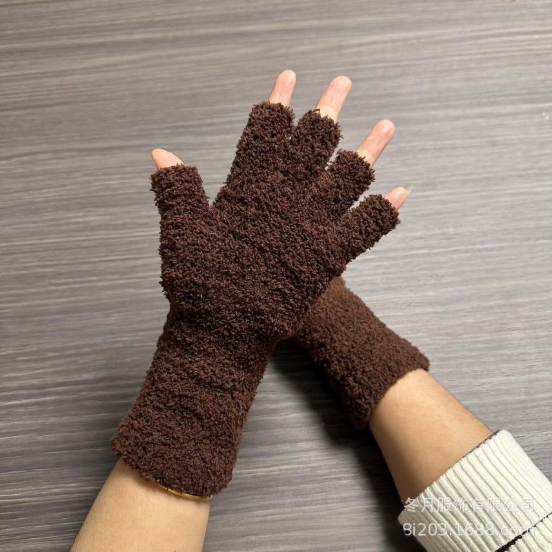 Unisex Solid Color Coral Fleece Long Cuff Split Finger Plush Gloves