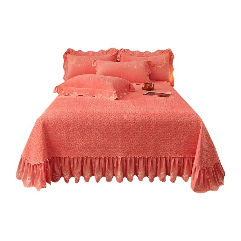 Thickened Velvet Bedspread Coverlet Quilted Soft Bed Sheet Embroidery Ruffle Skirt Queen King Size 3pcs Droppshipping