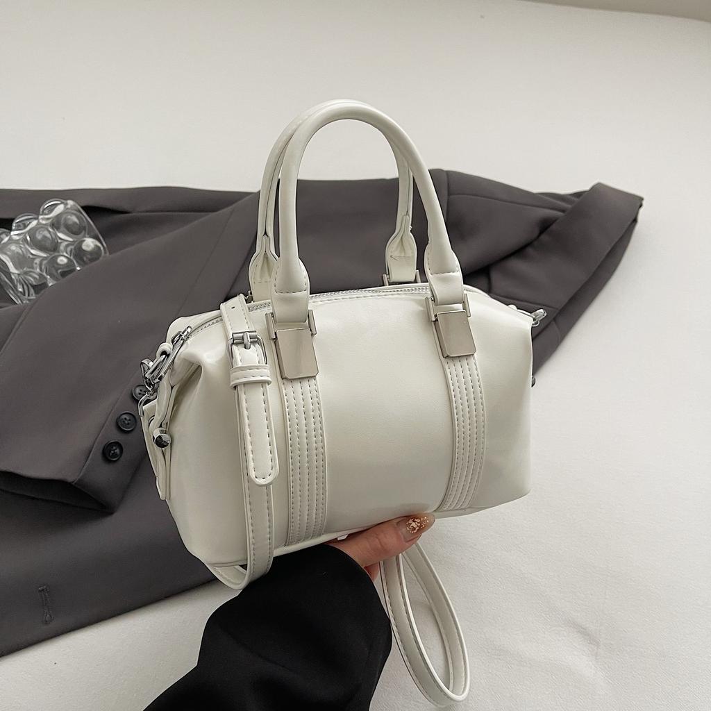 Simple Portable Pillow Bag Women's 2025 New Fashion Shoulder Pillow Bag Niche Simple Casual Oblique Span Women's Bag