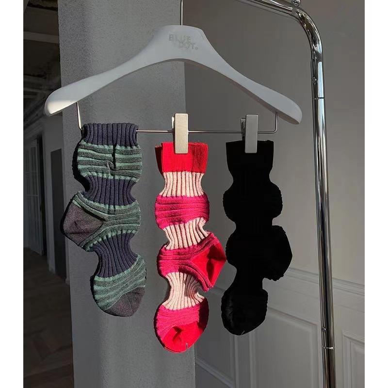 Japanese Niche Tide Brand Designer Striped Lantern Pig Large Intestine Socks Internet Celebrity Xiaohongshu Medium Tube Pure Cotton Socks