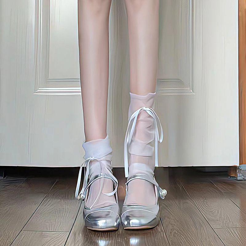 

White Lace Mesh Ruched Socks with Ribbon Bow - Cute Ballet Style for Girls One Size