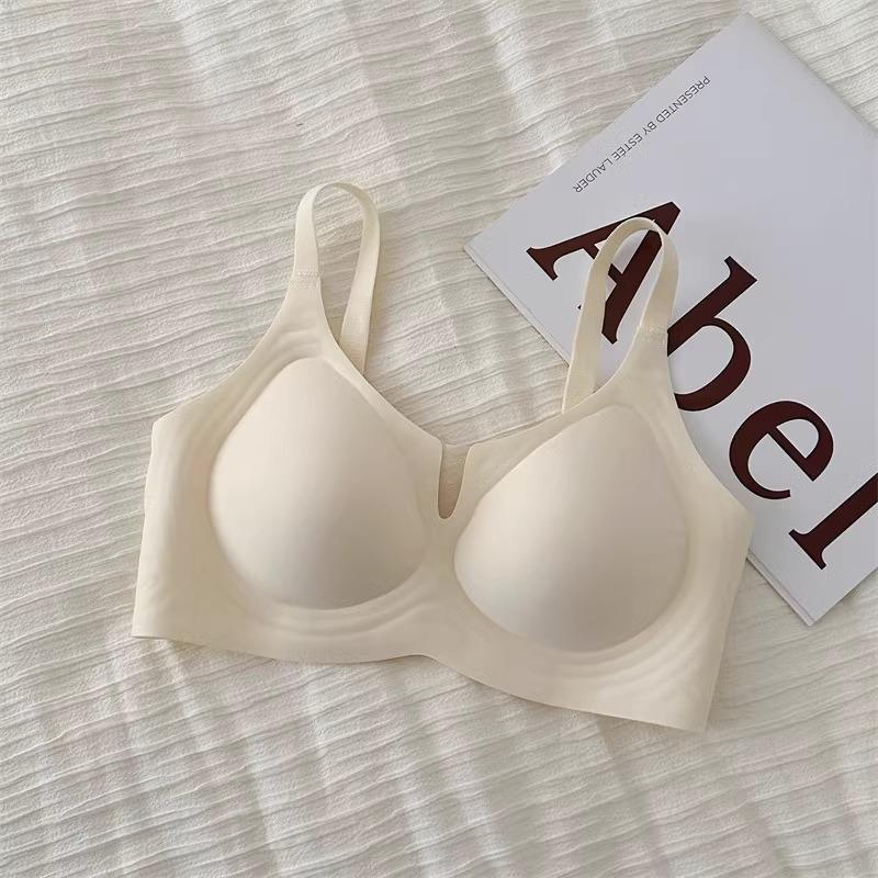 Milk leather seamless underwear women's thin big breasts show small breasts gather and close secondary breasts to prevent sagging jelly lift