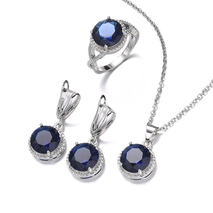 Hot Jewelry Set Female Zircon Necklace Earrings Ring Set of Three Simple Round Jewelry Set.