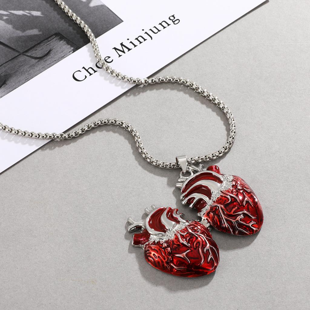 The Beating Heart Pendant Can Open The Heart Box Necklace.