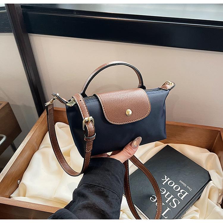 

Женская сумка Французская модная сумка Мини Повседневная универсальная сумка Модный клатч Мини сумка через плечо темно-синий