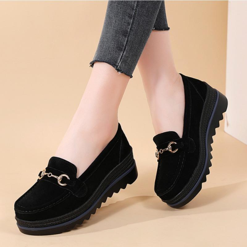 Spring Autumn High Quality Women Shoes Light Comfort Flas Platform Shoes Metal Buckle Casual Mother Shoes Wedge Women Loafers