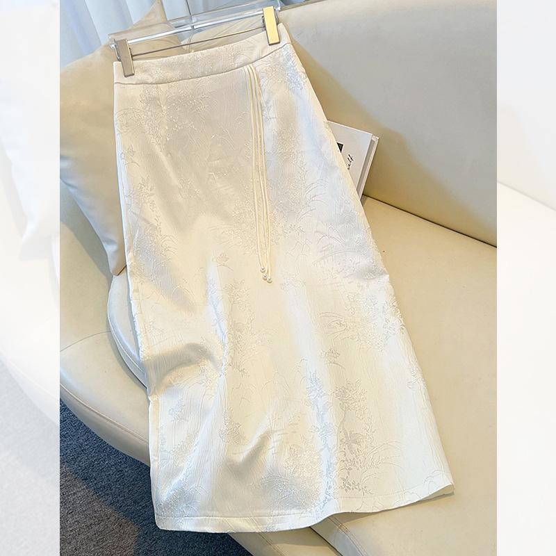 

Весна и Осень 2025 Черная Китайская Юбка Миди А-силуэта - Женская Высококлассная Принтованная Облегающая XL for 115-125 jin абрикосовый