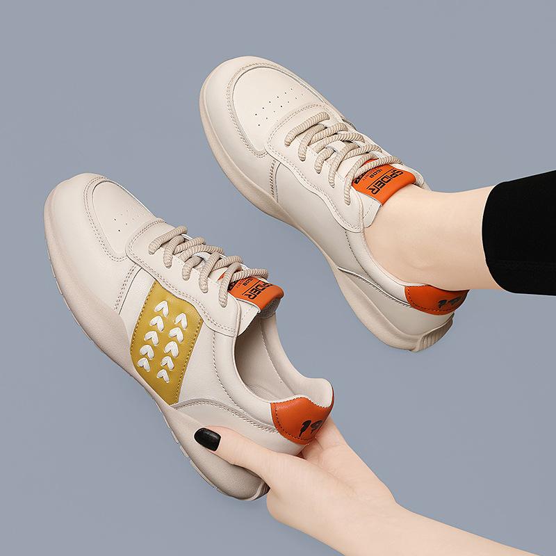 Soft Leather German Training Shoes Women's Retro Casual Sports Forrest Gump Shoes New Autumn and Winter Soft-soled Versatile White Shoes