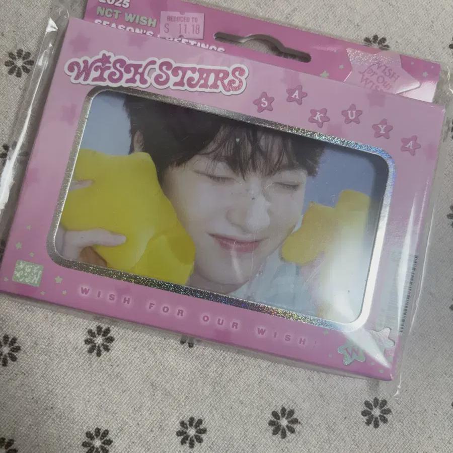 

Sakuya Season s Greetings Photo Set