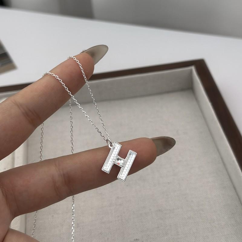S990 Letter H Pendant Necklace Women Double-Sided Light Luxury Versatile Clavicle Chain
