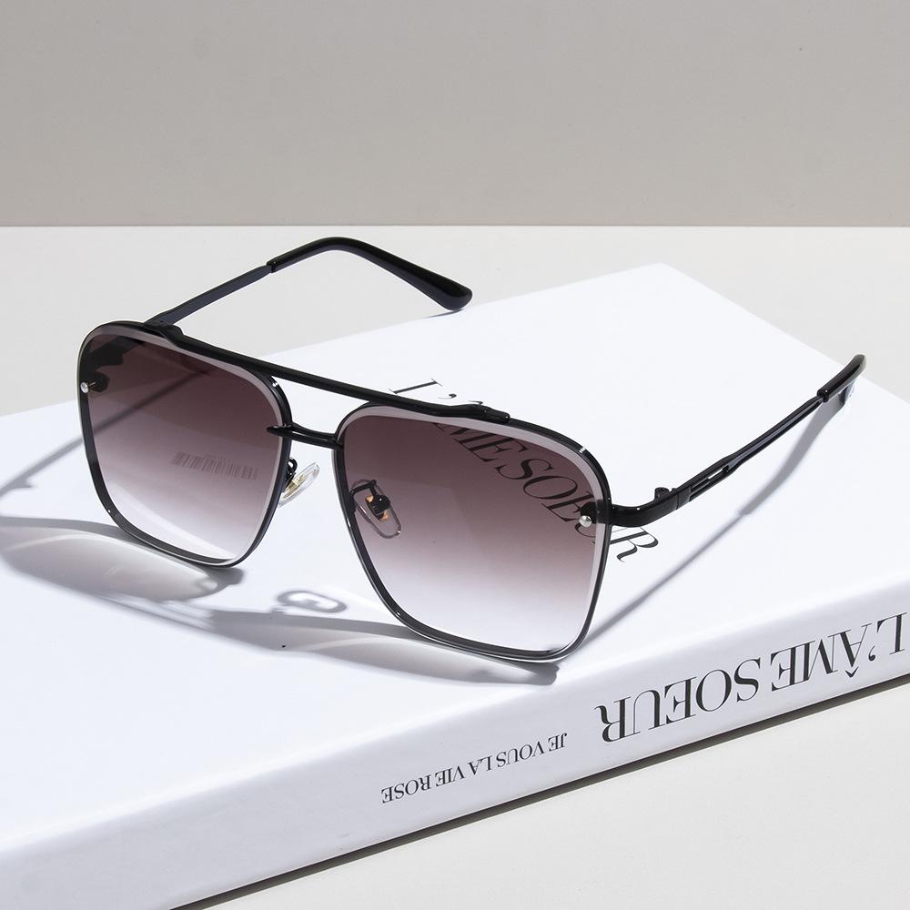 Fashion Square Sunglasses Men Vintage Big Frame Women Gradient Lens Sun Glasses Luxury Brand Metal Punk Eyewear