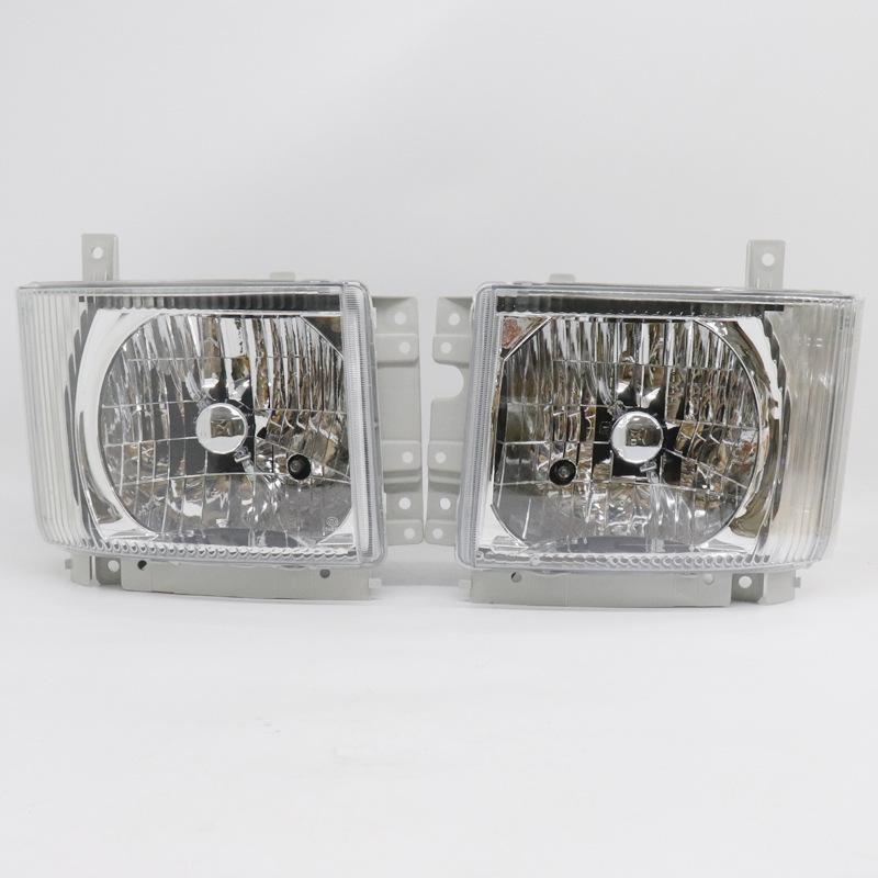 Isuzu Truck 700P 4HK1 High Beam Headlight Assembly