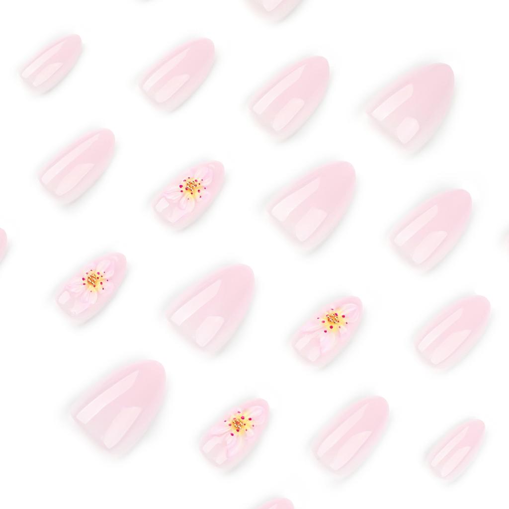 Short almond nail 3D three-dimensional fresh flower wearing nail piece hot-selling wearable nail art fake nail