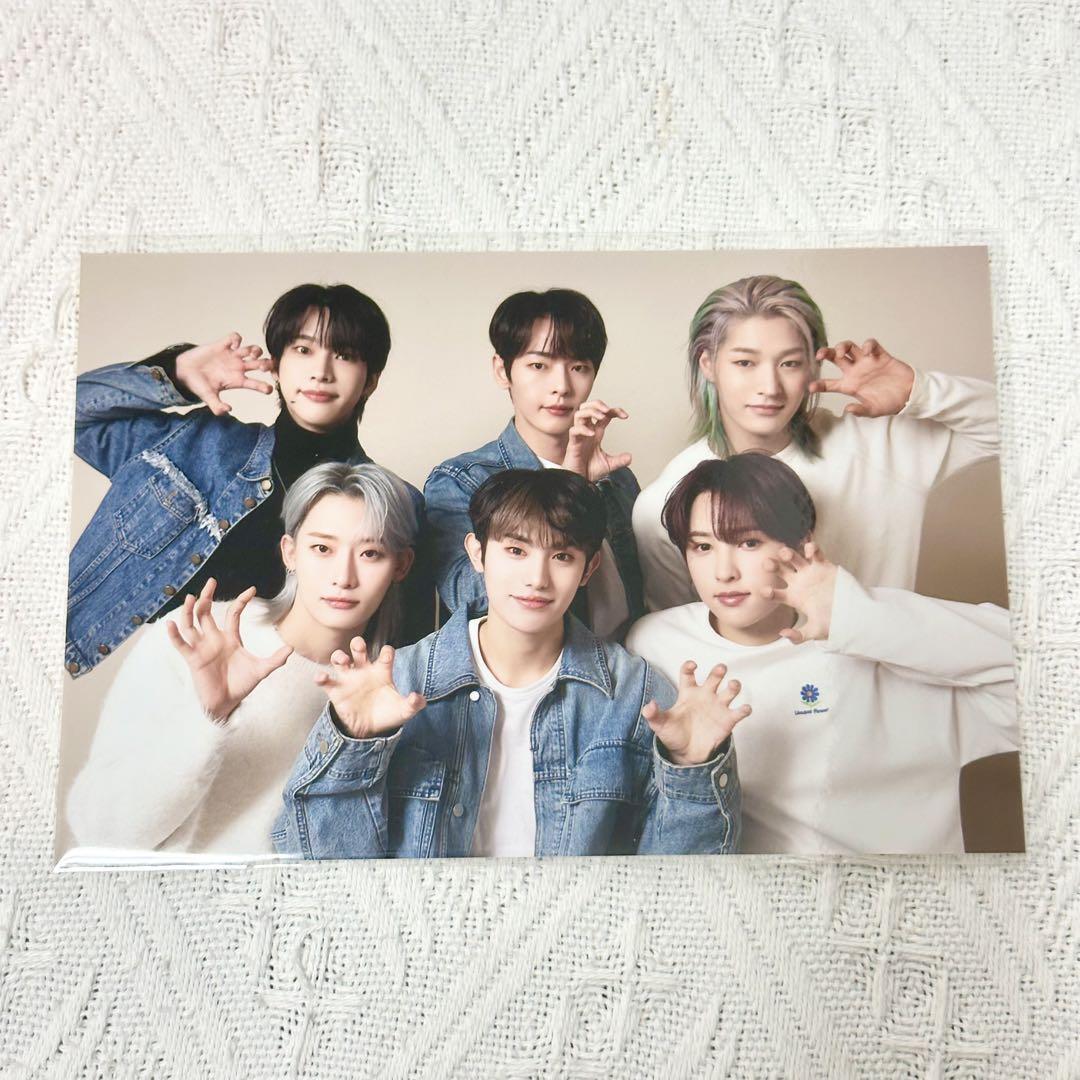 

[USED] Photo card exclusive to OnlyOneOf Seoul concert attendees