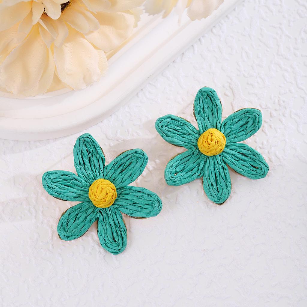 Dopamine Colored Flower Earrings, Vacation Wind Bohemian Wind Contrasting Color Raffia Earrings Women