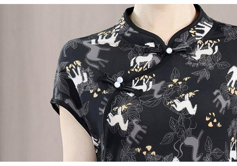 2026 Summer Elegant Slimming Qipao Dress - New Chinese Style with Diagonal Placket