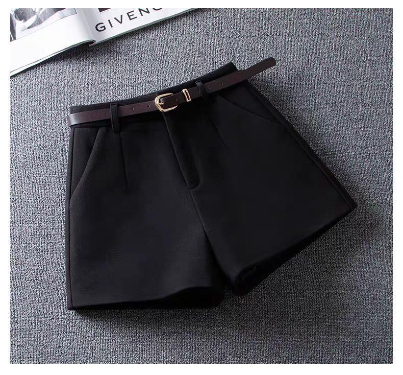 

Women s High-Waisted Woolen Wide-Leg Shorts - Korean Style, Autumn/Winter, Black Coffee Color M (90-100 lbs) чёрный