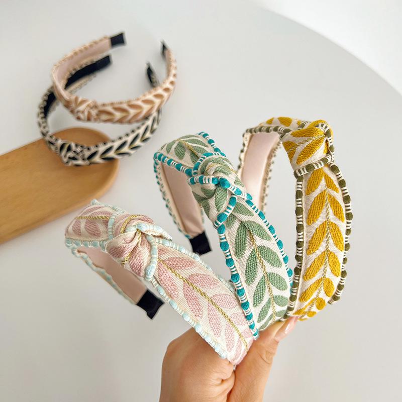 Autumn/Winter Women's Leaf Embroidery Knotted Wide Headband Headband Retro Hair Accessory