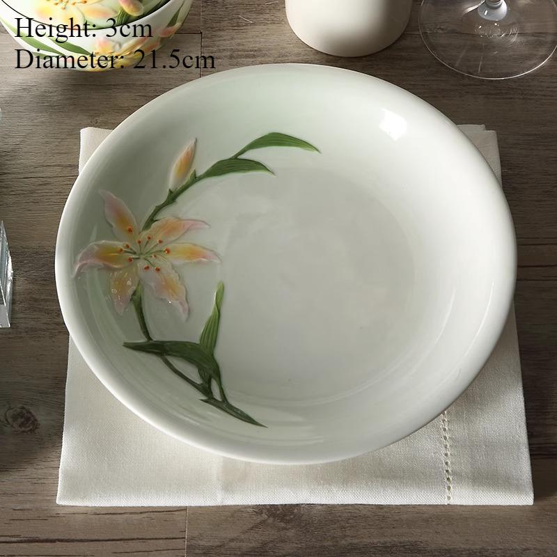 

8.5-inch Ceramic Steak Plate Household Circular Dessert Plate Rural Style Plants Flowers and Vegetable Dishes Underglaze Colour