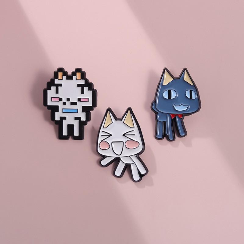 Creative Cartoon Animal Design Smiley Cat Brooch Brightly Colored Enamel Pin