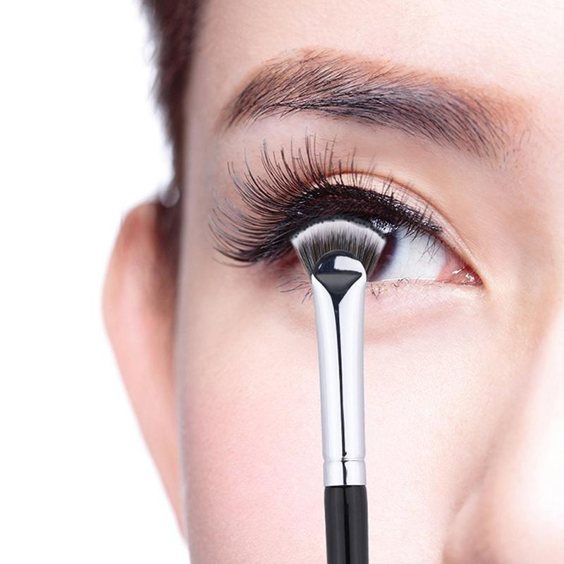 1PC Fan-shaped Eyelash Brush Soft No Shedding Professional Beauty Eyelash Makeup Brushes Mascara Highlighter Powder Smudge Tool