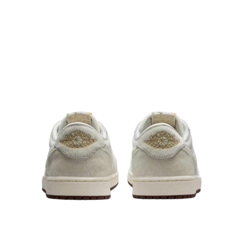 Air Jordan 1 Retro Low OG Football Grey Sail Light Chocolate