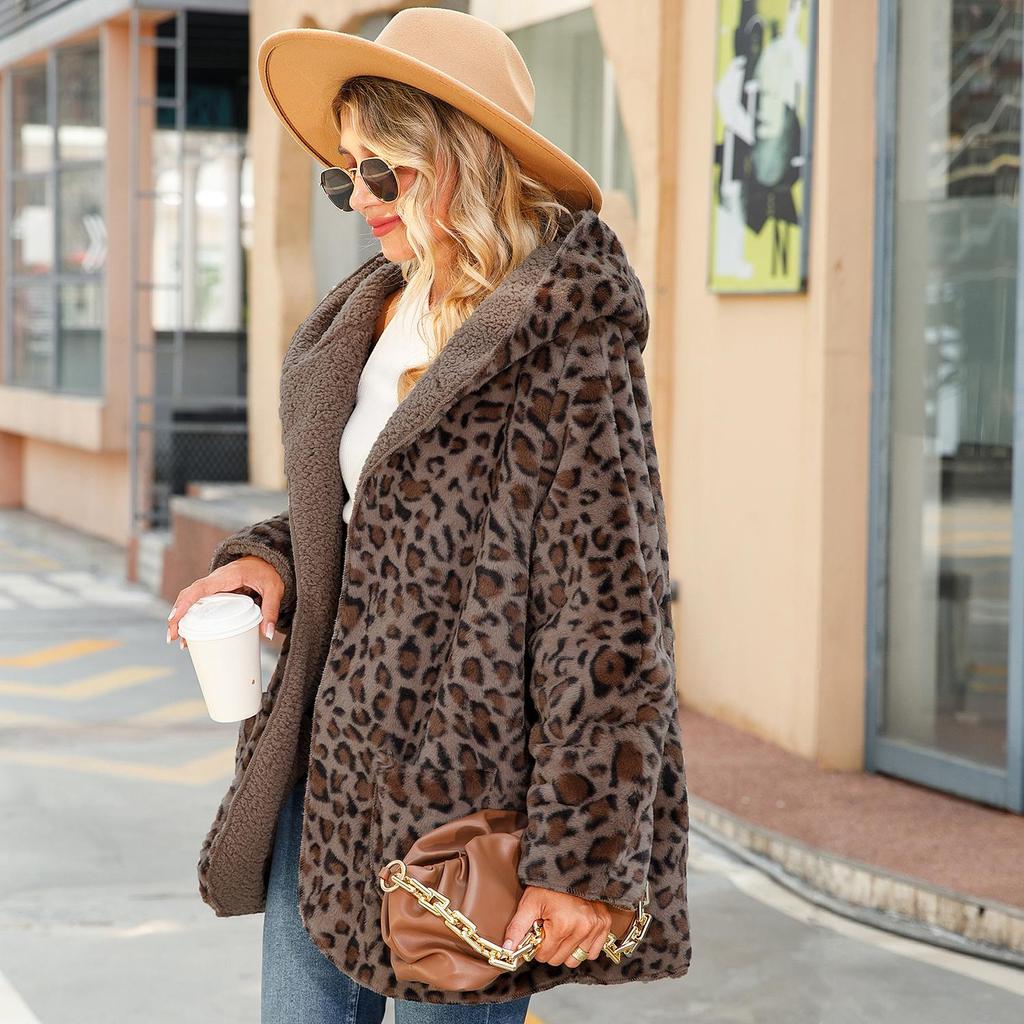 Cappotto invernale da donna in pile sherpa leopardato con cucitura, giacca casual con cappuccio, morbido e caldo, cardigan aperto sul davanti, capispalla con tasca