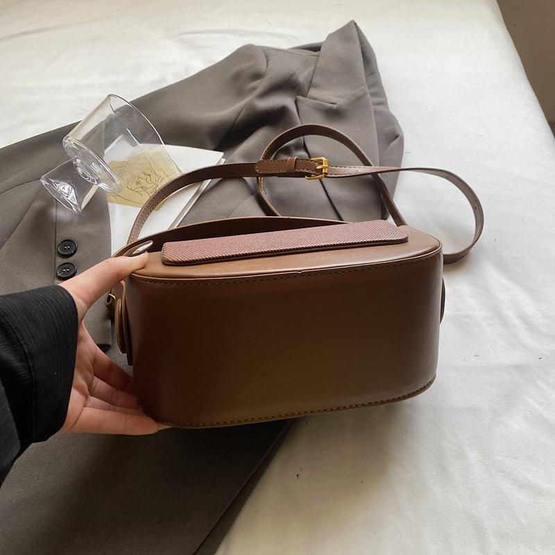 Minimalistische Modische Exquisite Damen-Schultertasche mit Schulterriemen-Design Vielseitig für Pendeln und Zusammenkünfte
