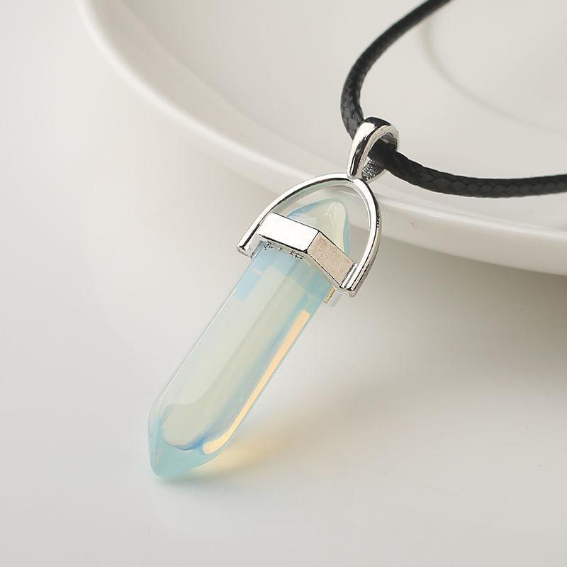 Naturstein Anhänger Halskette Damen Mädchen Geschenk PU Leder Sechseckige Säule Spitz zulaufender Schmuck