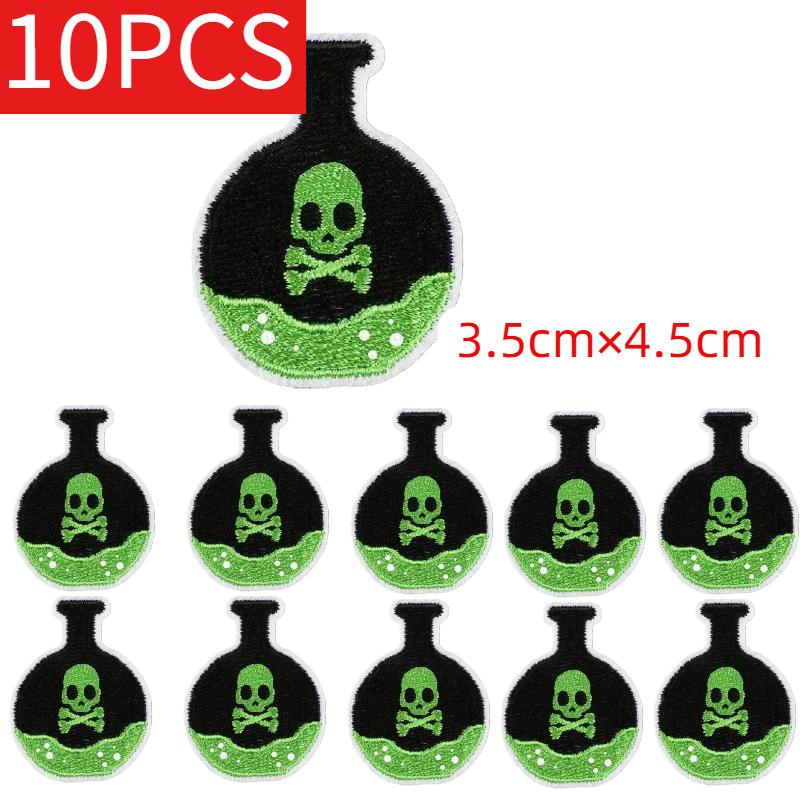 Wholesale Lots of Lots of Christmas Style Embroidery Horror Skull Patches Santa Pumpkin Thanksgiving Ironing Bag Decoration