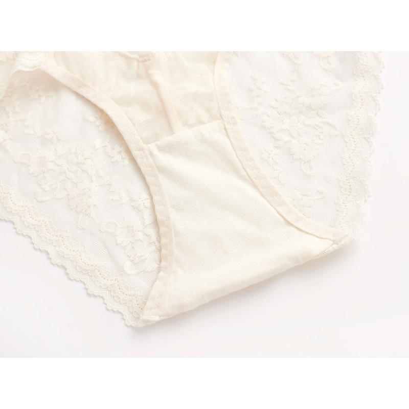 Women Sexy Floral Lace Ultra Thin Breathable Low Waist Cotton Crotch Butt Lifting Triangle Briefs