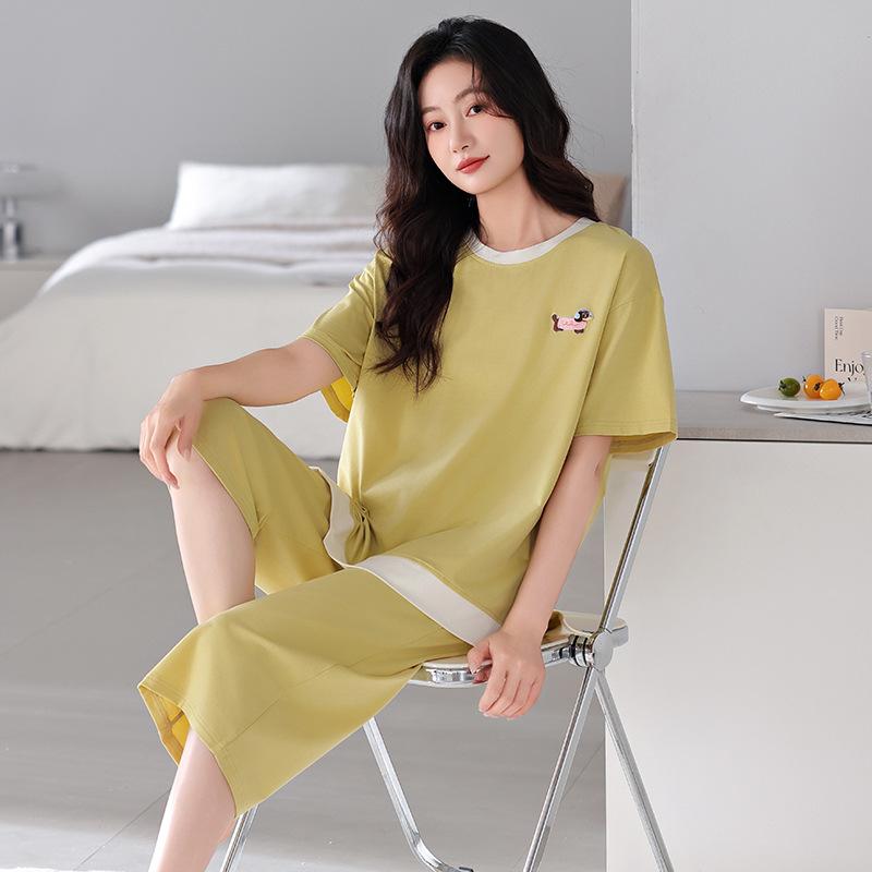 Pajamas Women's 1011 New Spring and Summer Thin Short-sleeved Large-size Cropped Pants Loungewear Modal Suit
