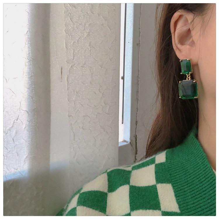 

Ретро-серьги с изумрудами, осенне-зимние новые геометрические квадратные модные серьги в европейском и американском стиле для женщин