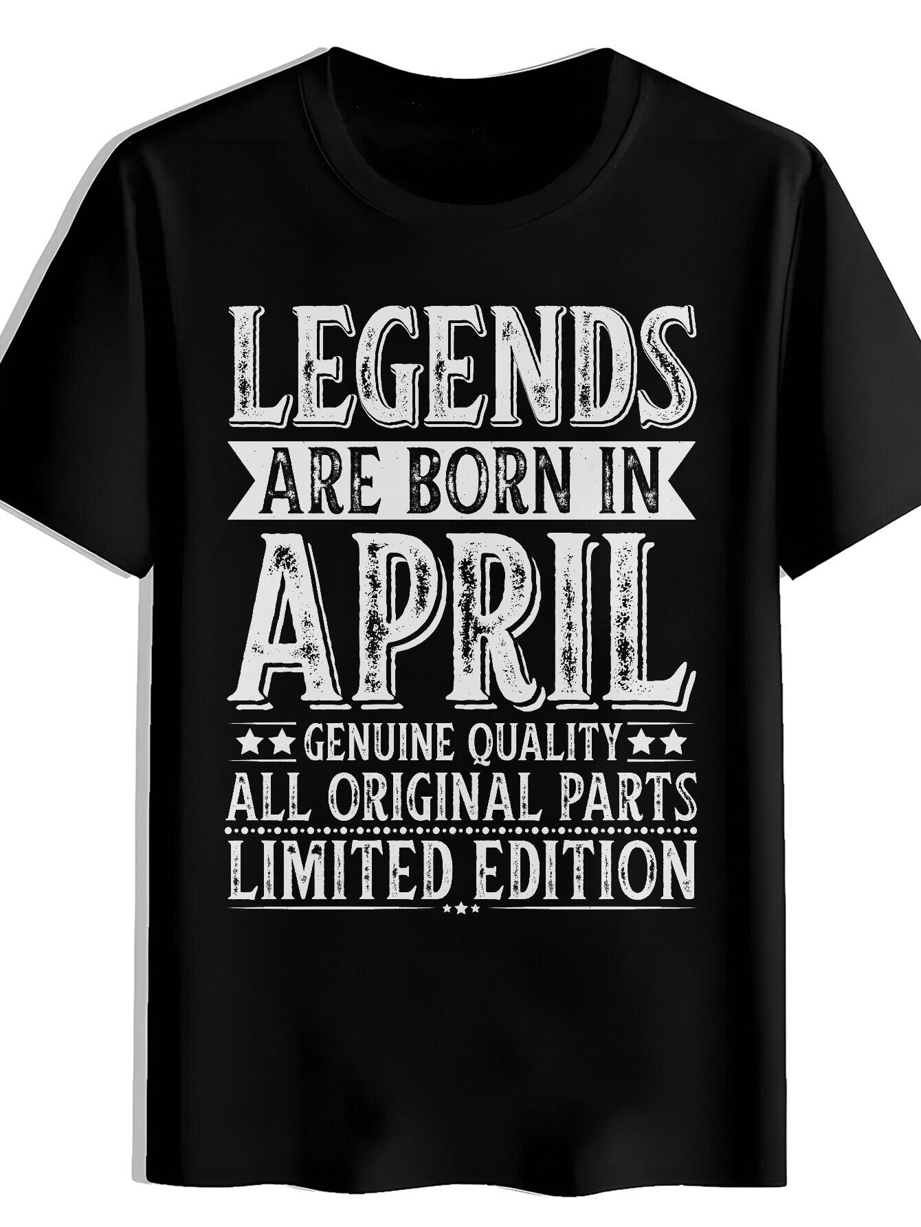 T-shirt Black Round Graphic with Black Straight Line Print XXXL