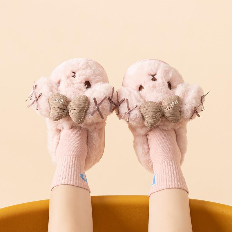 Girls' Winter Cartoon Bow Slippers - Closed-Back Cotton Indoor Shoes for Kids and Parent-Child Matching