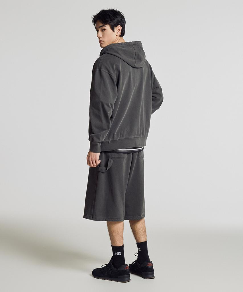 Nyuballanseu Nbnvg21523 / Uni Track Club Carpenter 3/4 Shorts (Charcoal)