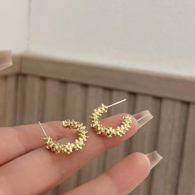 

Chunky Earrings C-Type Triple Circle Hoops Earrings for Women Gold Color Alloy Three Circles Hoop Earrings Fashion Zircon Gift