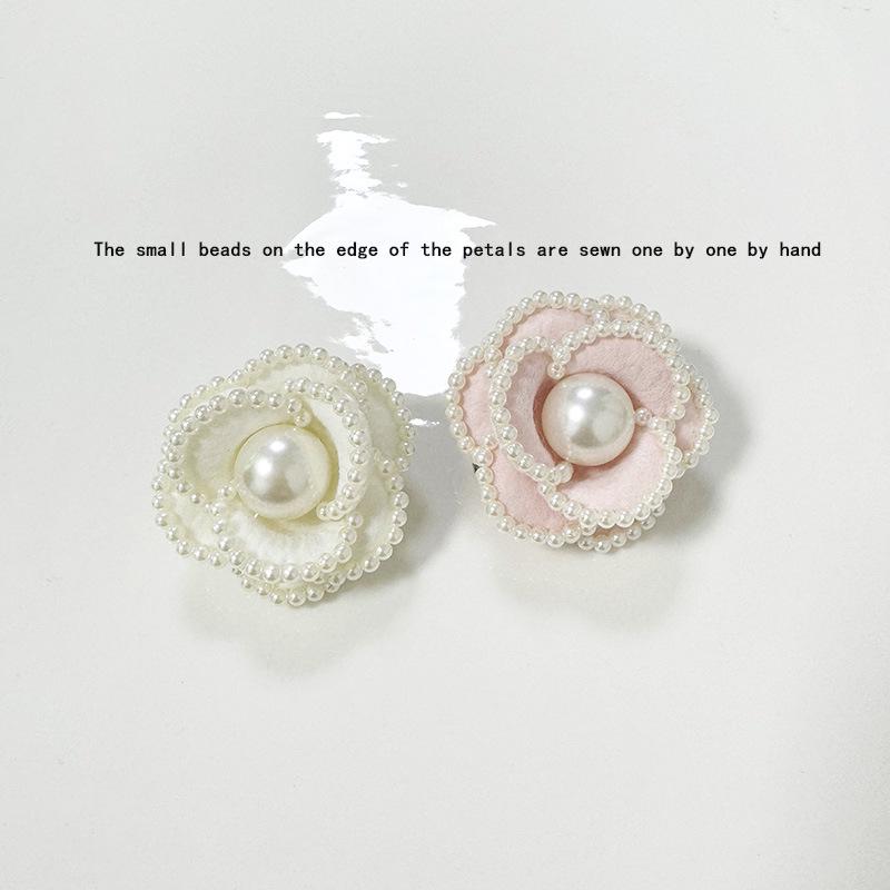 Camellia Pearl Brooch: Elegant Women's High-End Pin Accessory