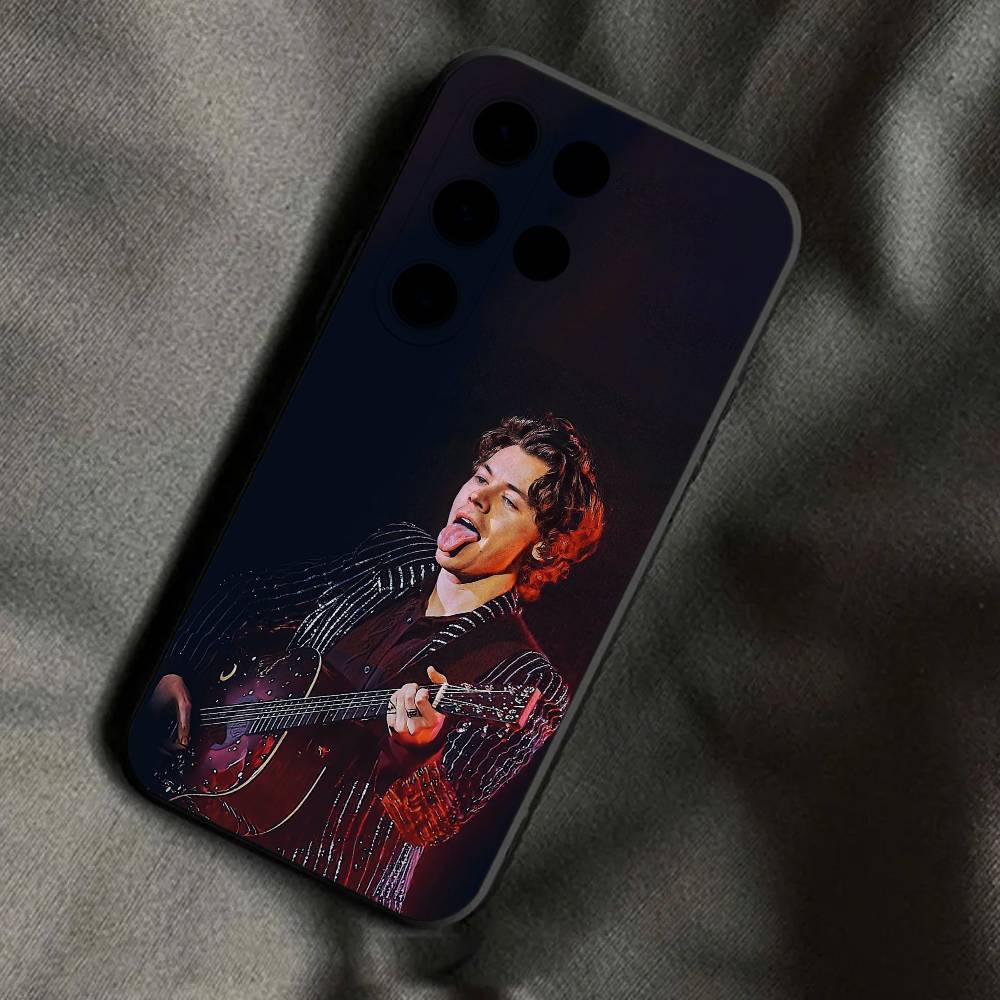 H-Harry Singer S-Styles Phone Case For Samsung S25,S24,Ultra,S20,S30,Plus,S22,S23,Ultra,Plus,5G Soft Black
