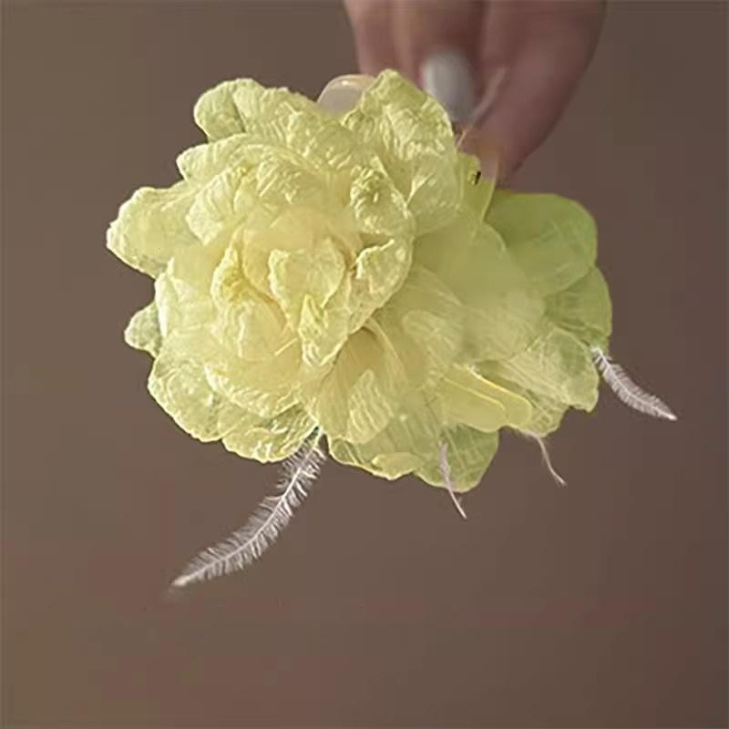 Atmosphere Feather Flower Grab Clip Women's High End French Gentle Peony Hair Temperament Shark Accessories