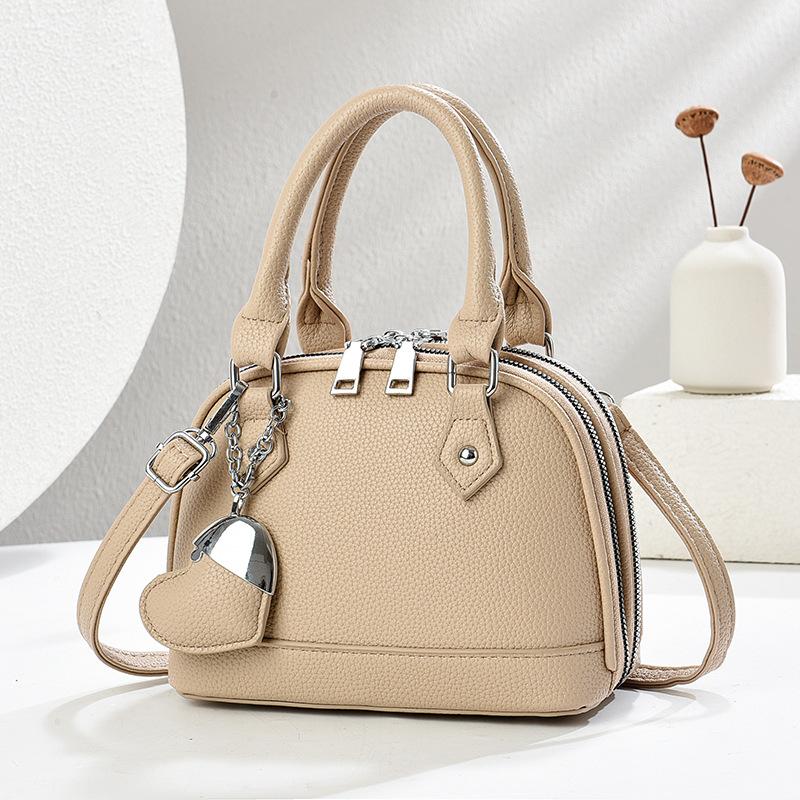 This Year's Popular 2025 New Bags, Messenger Bags, Women's Versatile Fashion Single Shoulder Explosion, Portable Shell Bags, Women's Bags Tide