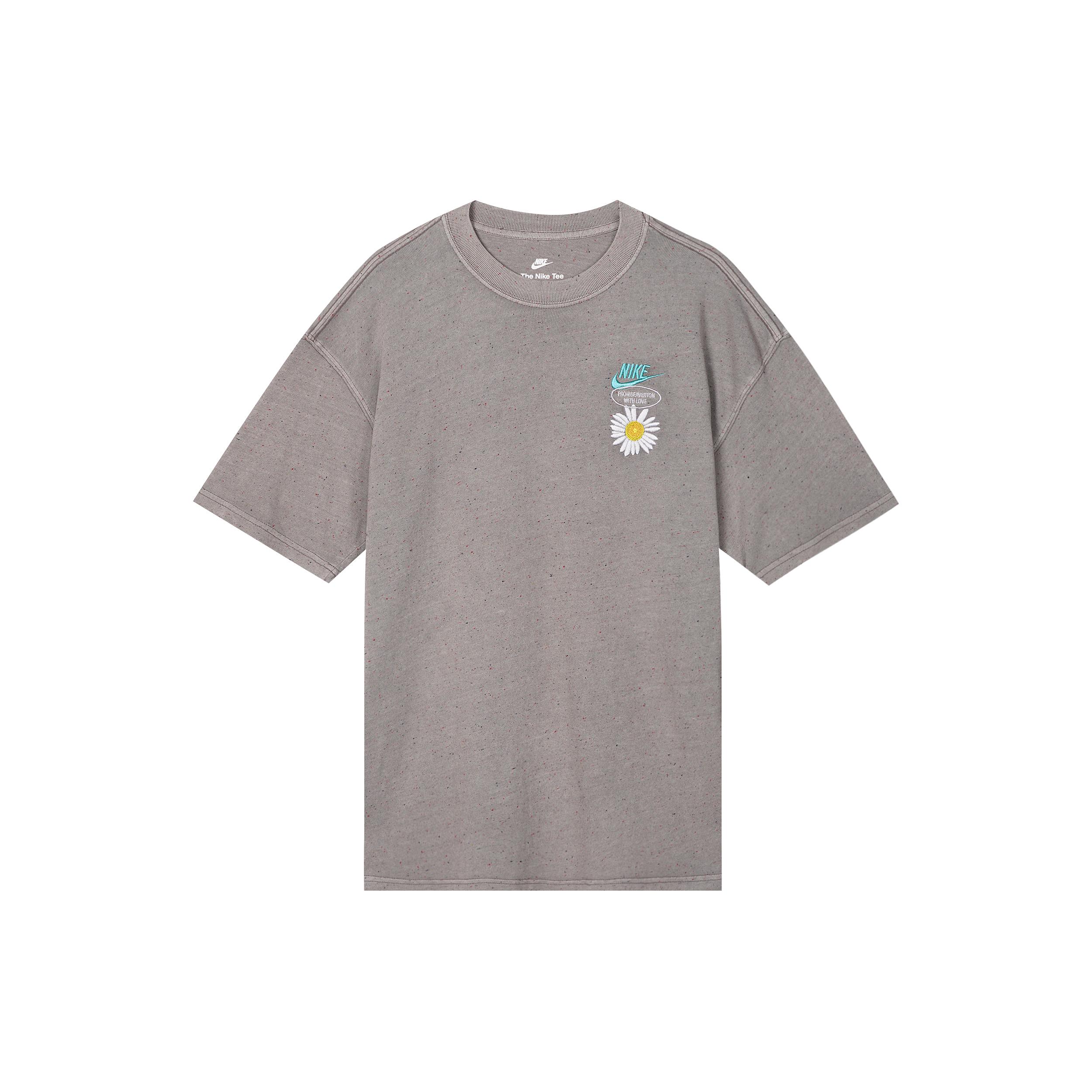 

New Nike T Shirts Men Gray DM6334-289 XL