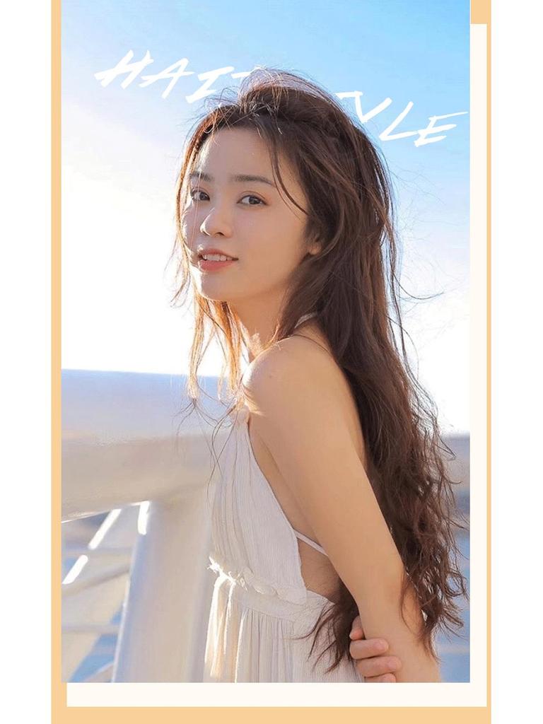 Women's Seamless Hair Extensions: 3-Piece Set for Thick, Long Curly or Straight Hairstyles