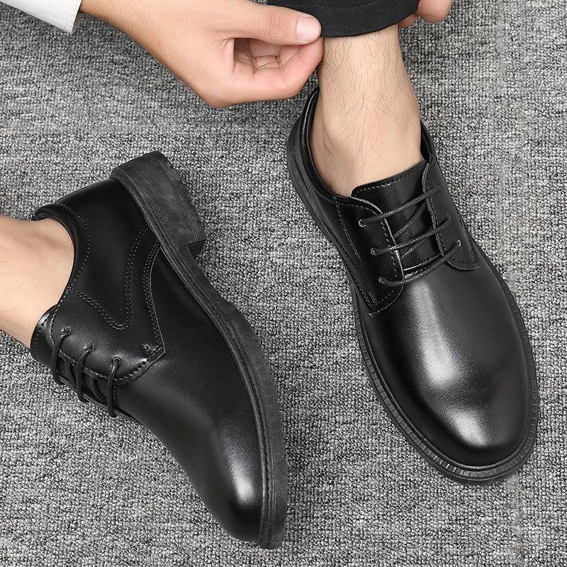 Scarpe da Uomo in Pelle Laccate Semplici Morbide Nere Legittime Lusso Vendita Elegante Nuovi Arrivi Offerta Calzature Slip-on Retrò Scarpa Casual da Uomo