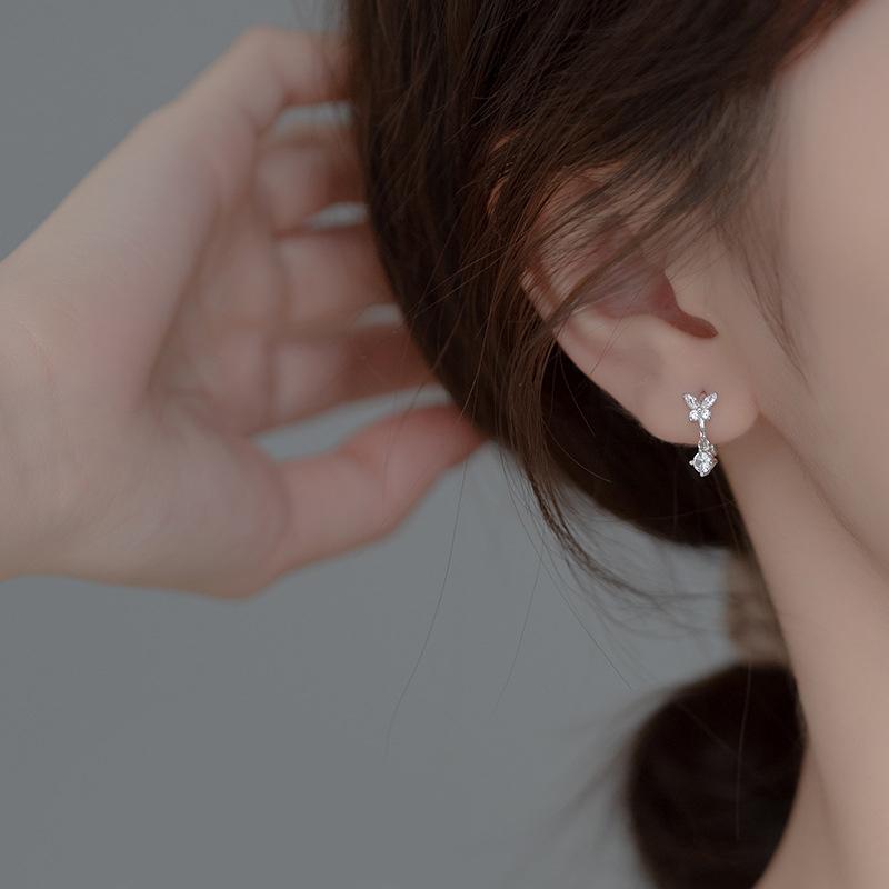 

Серьги-бабочки серебристого цвета с цветком и бантом из циркона, женские, роскошные, великолепные ювелирные аксессуары