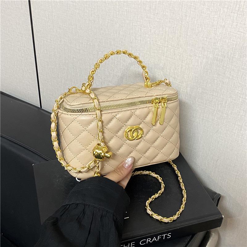 Plaid Women's Chain Bag - Autumn Design, High-End, Large Capacity Crossbody & Handbag