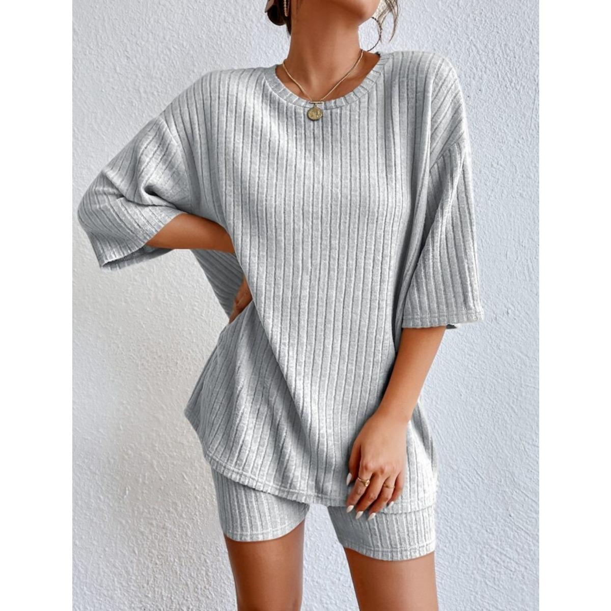 

Модный повседневный однотонный весенний комплект из свободных женских шорт с круглым вырезом M серый