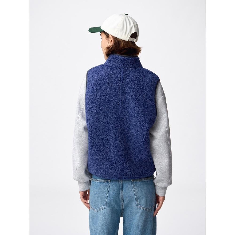 GU by Uniqlo Boa Fleece Vest +x